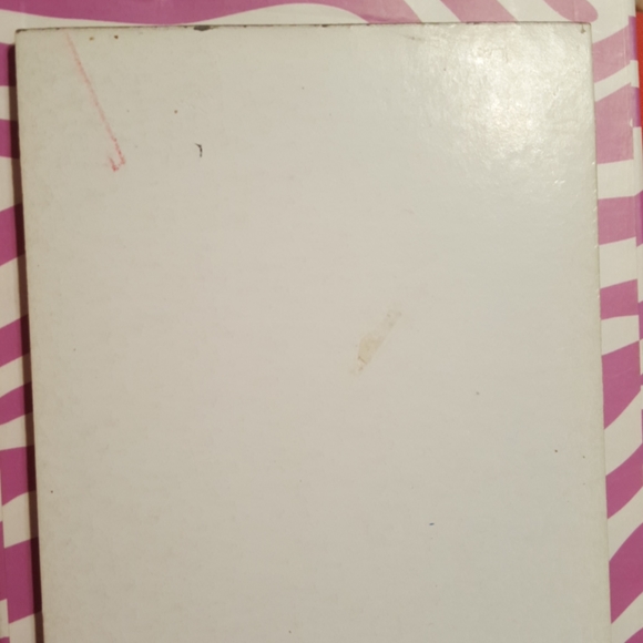 Ed Hardy note pad - Picture 6 of 6